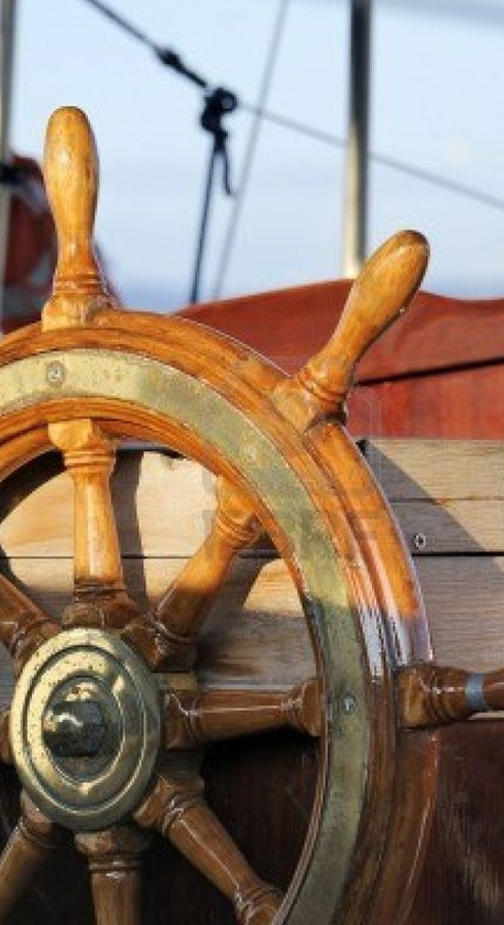 Crew Boat 9810